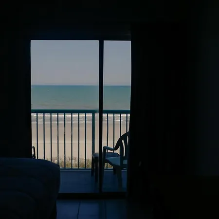 Southern Breeze Ocean Front Hotel-3